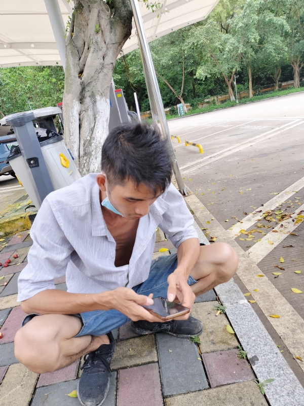 太累了的第一张照片--靖西交友中心